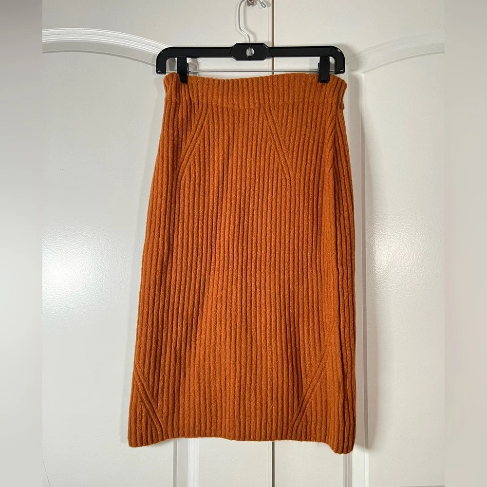 Daily Ritual Women's Cozy Boucle Cropped Crewneck Sweater & Pencil Skirt… - Picture 9 of 13